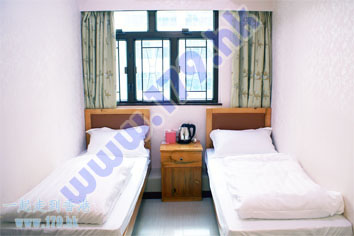 backpacker Inn guest house room booking cheap accommodation Mongkok area