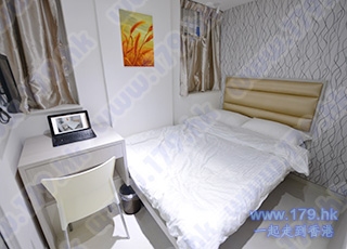 Kowloon Station Hostel cheap kowloon motel budget accommodation similar to youth hostel or YMCA YWAC in Hong Kong