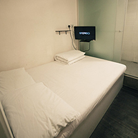 Oriental Hotel Small Double Room (4.5 feet bed):HK$300Up